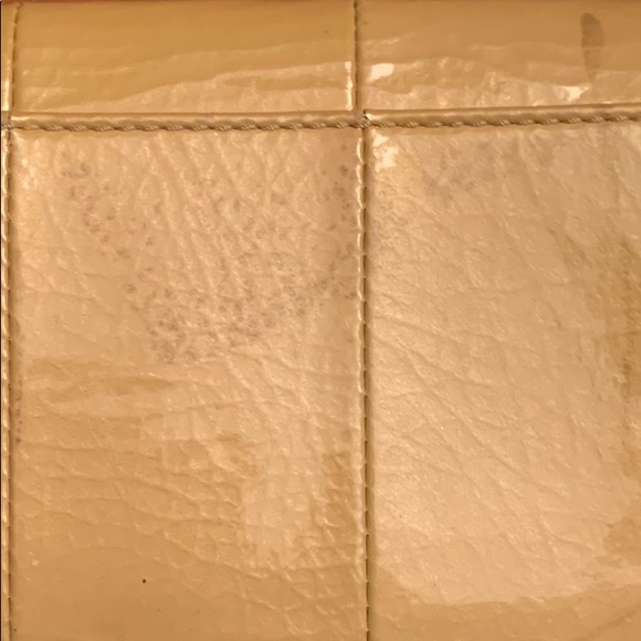 Coach patent leather wallet in nude - Picture 14 of 14